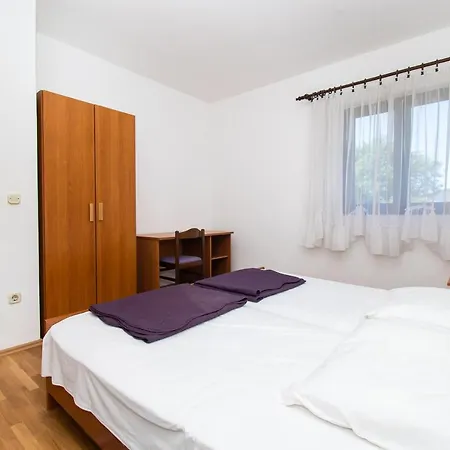 Goran Near The Apartment Srima