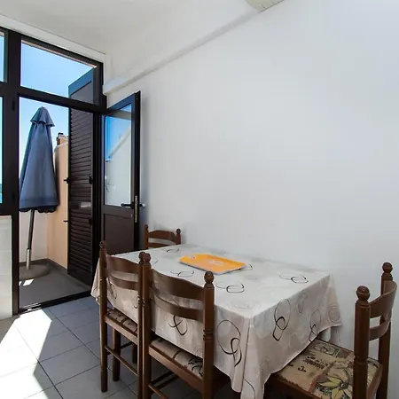 Goran Near The Srima