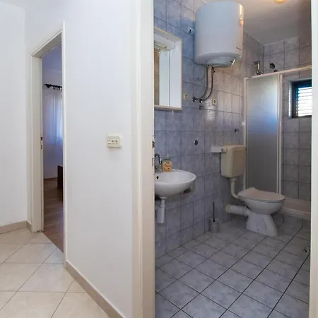 Goran Near The Srima