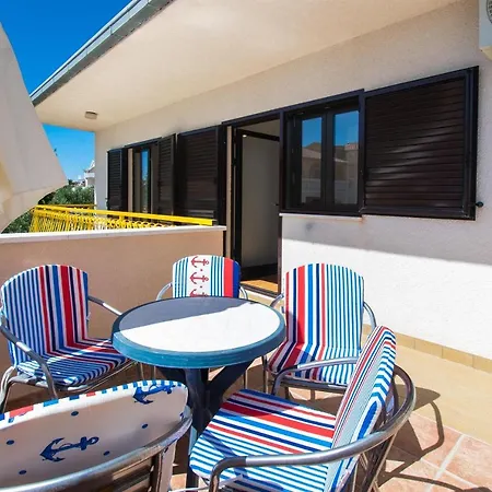Apartment Goran Near The