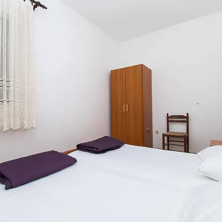 Goran Near The Srima