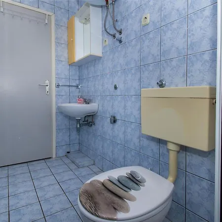 Apartment Goran Near The