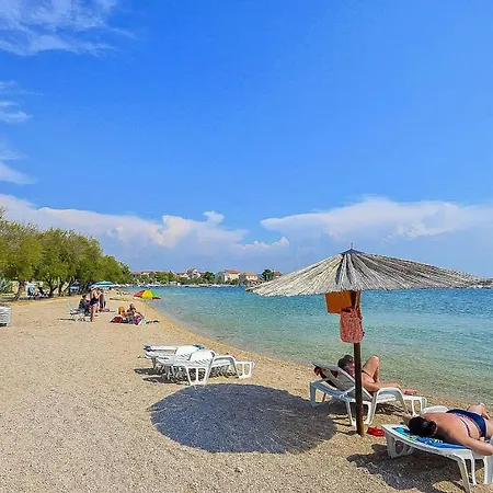 Goran Near The * Srima