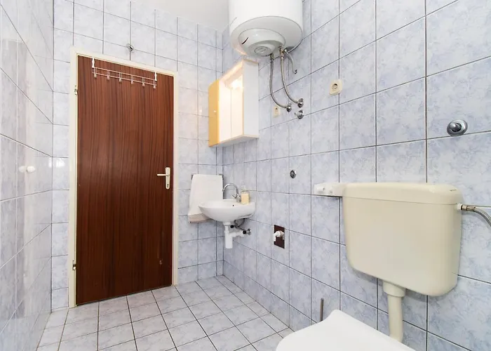 Goran Near The Lejlighed