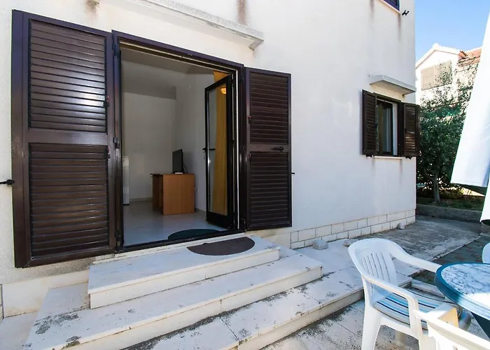 Apartment Goran Near The *