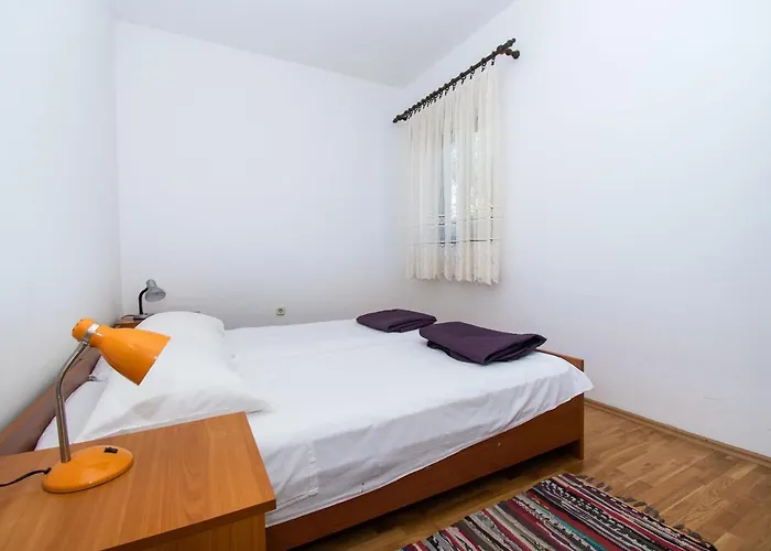 Appartement Goran Near The Srima